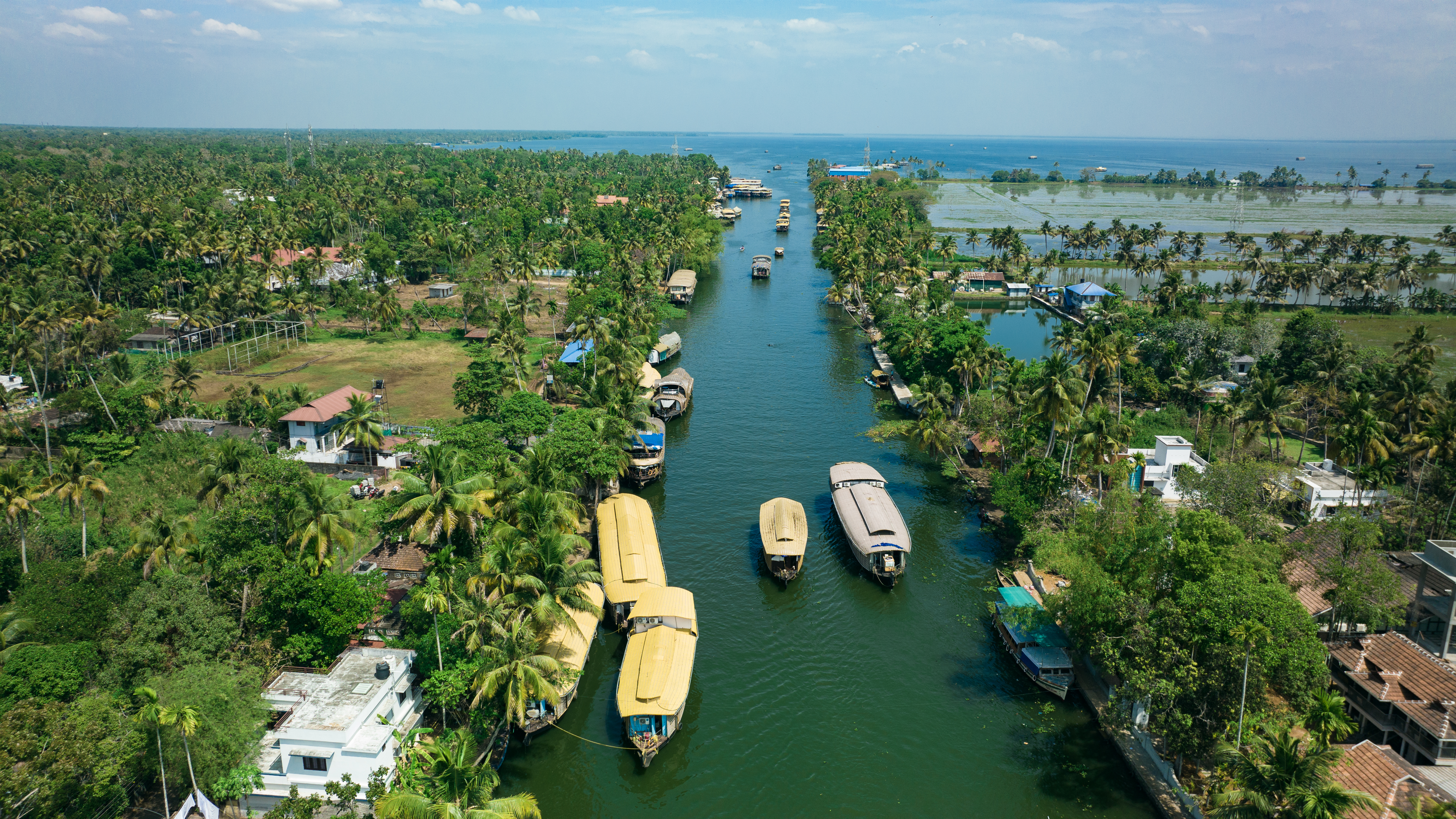 Houseboat nelle backwaters del Kerala
